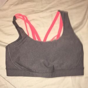 LIKE NEW! Lululemon Bra Size 8!